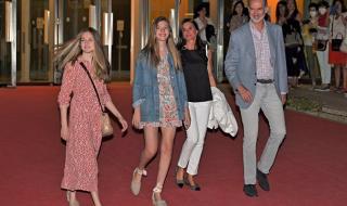 泰国神话剧金花公主